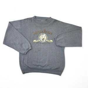 American Wildlife Vintage 90s Embroidered Wolf Nature Sweater